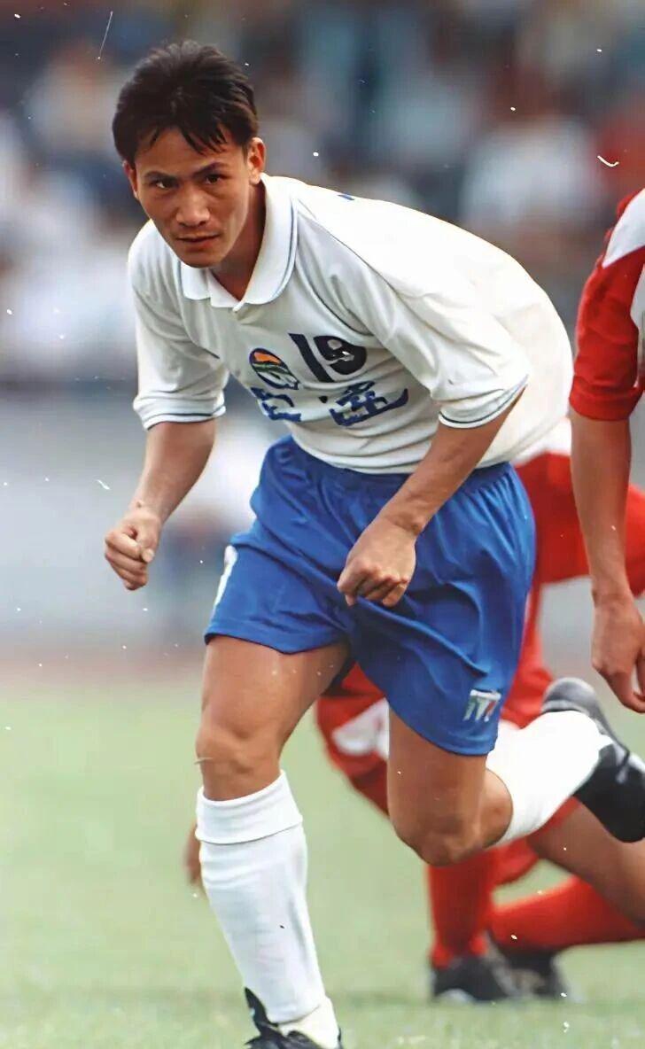 开云体育下载-广东队19朝元老，职业化元年宏远最佳射手，湛江吴川球员，李朝阳